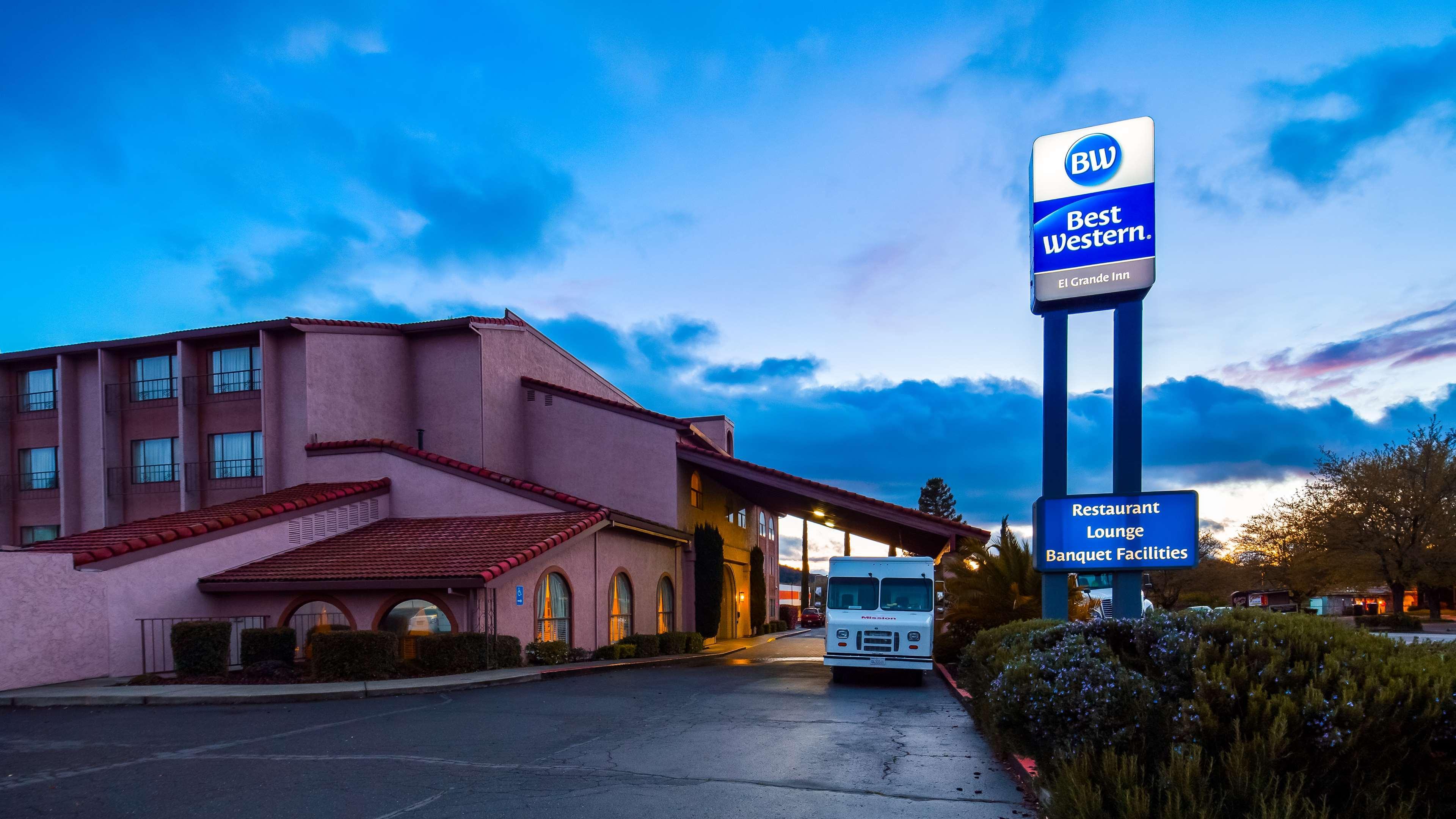 קלירלייק Best Western El Grande Inn מראה חיצוני תמונה